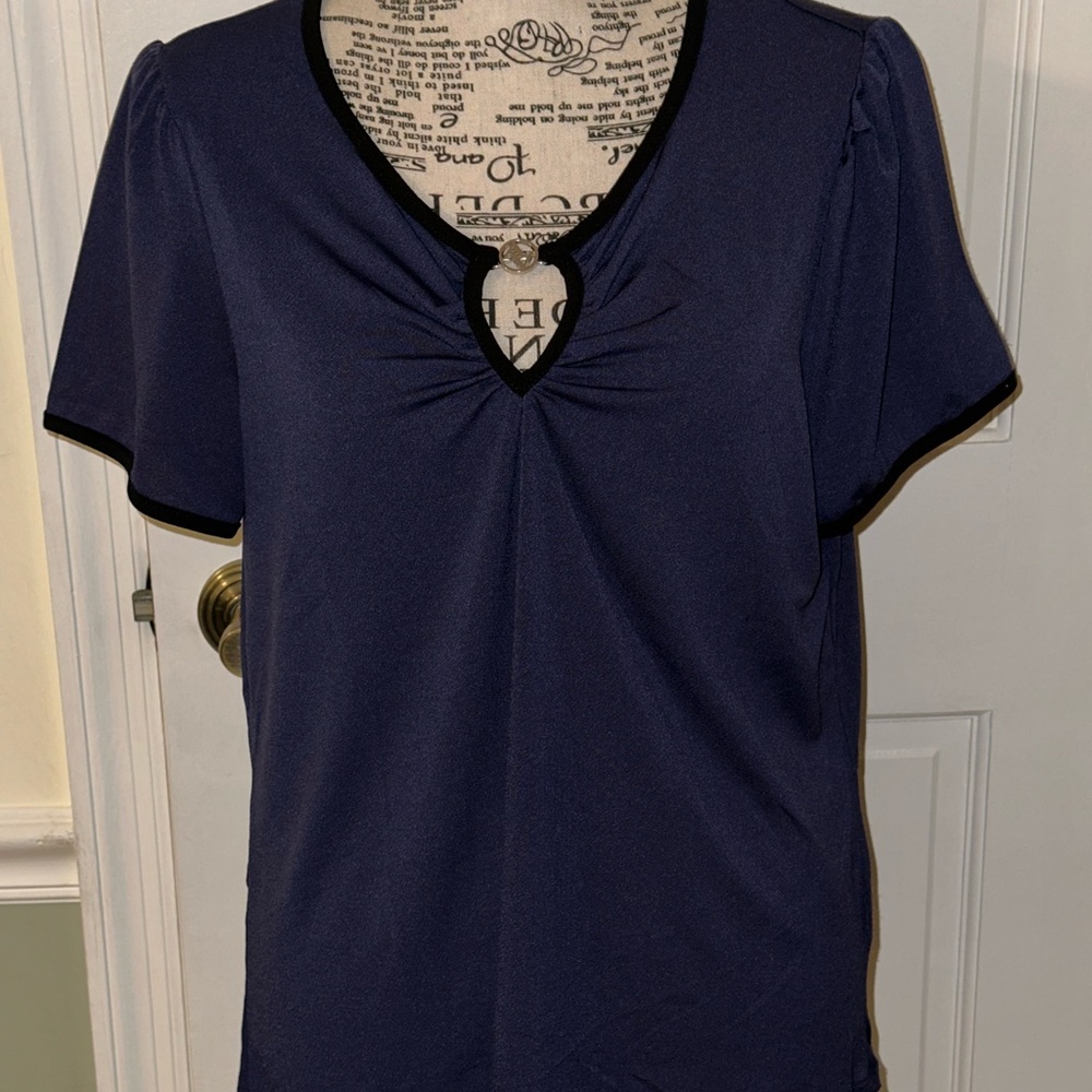 Adrienne Vittadini Navy Blue V-Neck Blouse Size M